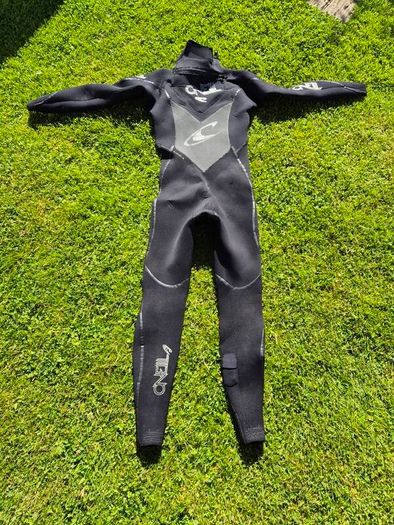 o'neills wetsuit