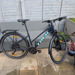 Trek Dual Sport 3 Equipped Stagger MEDIUM