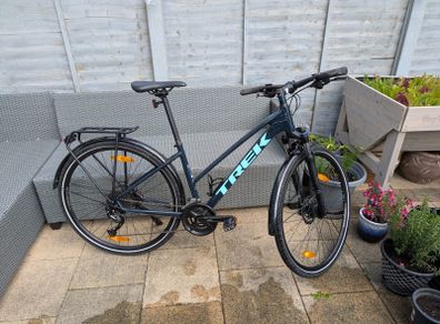 Trek Dual Sport 3 Equipped Stagger MEDIUM