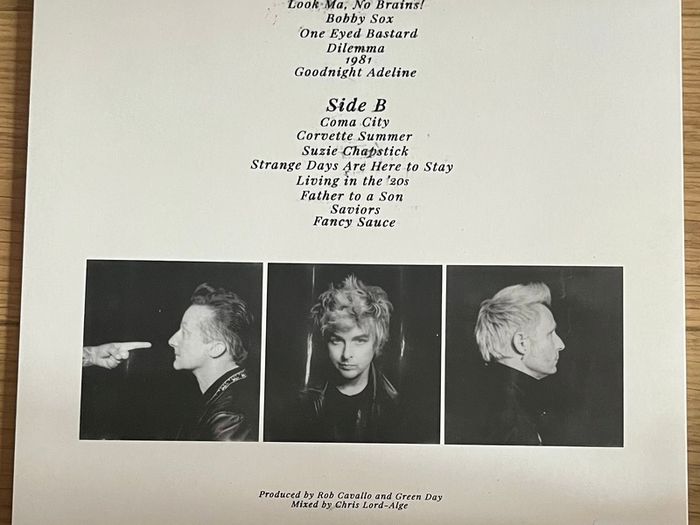 Green Day Saviours Vinyl