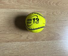 Hurling Sliotars