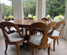 William IV style flame mahogany table & chairs
