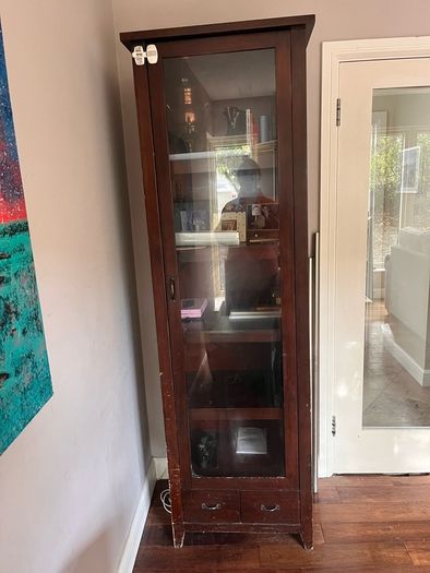Meadows and Byrnes matching furniture