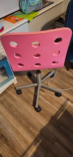 Free Ikea Chair