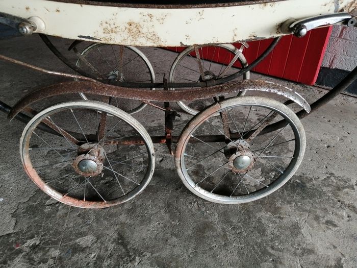 Vintage 1950s Pram