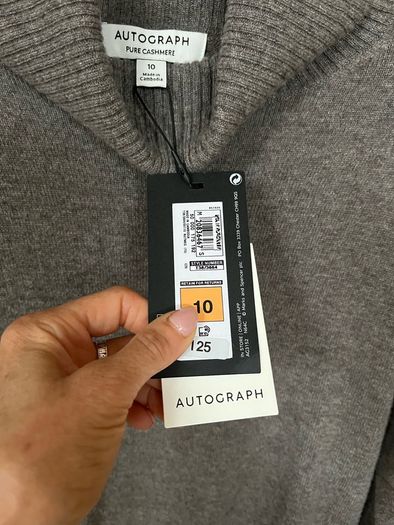 Autograph cashmere jumper size 10 . New