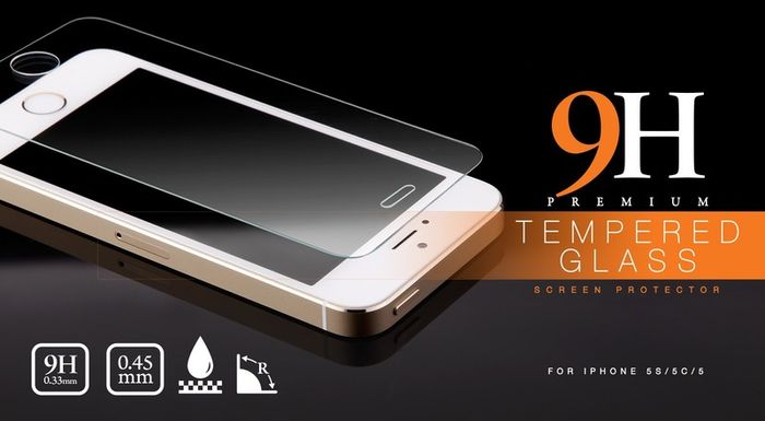 2 x Tempered Glass Screen Protector for iPhone 5/5S/5C - FREE POSTAGE