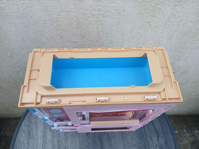 Foldable Barbie House