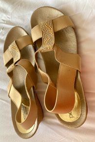 Pedro Anton Gold Sandals