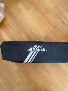 Travel cot free