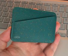 Pela Green Mini Wallet Card Holder