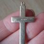 375 yellow  gold cross pendant Image 3