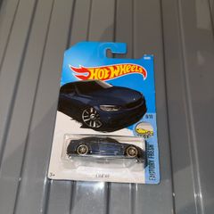 Hot Wheels BMW M4