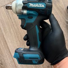 Makita DTW300Z 18V Brushless Impact Wrench + Battery & Charger