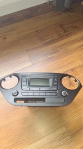 Hyundai i10 2017 Original OEM Radio/Head Unit-Almost New Condition