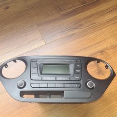 Hyundai i10 2017 Original OEM Radio/Head Unit-Almost New Condition