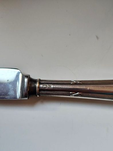 Vintage 1931 Viners Sterling Silver Butter Knives