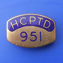 HCPTD bus crew badge - Huddersfield Corporation Public Transport Department - lapel badge numbered 951 (early 1960's)