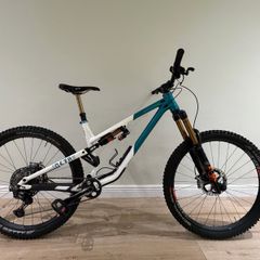 Commencal Meta AM 29 (2023)