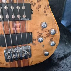 ibanez 5 string bass