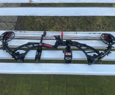 PSE EVO MAX compound bow 60lb