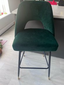 Island chairs