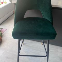 Island chairs