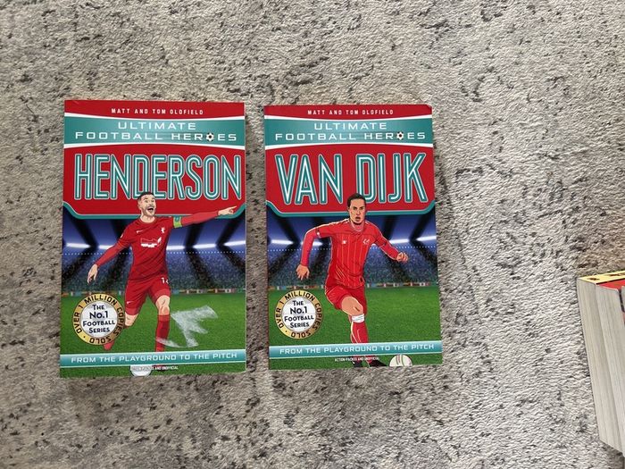 Ultimate Football Heroes Henderson & Van Dijk