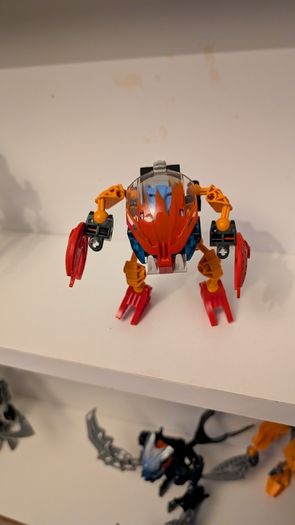 Bionicle Tahnok