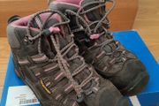 Girls Keen hiking boots RRP 70 sterling