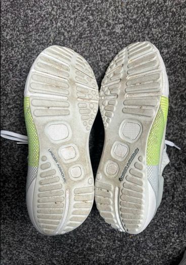 Under Armour Shoes Uk7.
