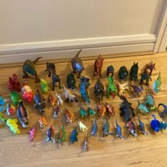 Dinosaurs set