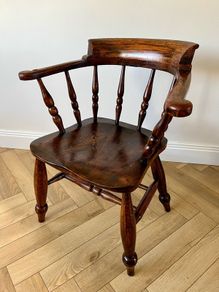 Antique Smokers Bow / Captains Armchair