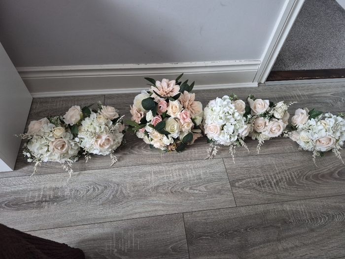 Wedding flowers bridal & 5 bridesmaids