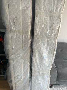 bed base's