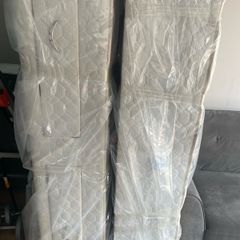 bed base's