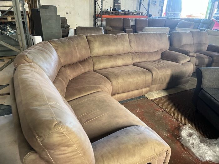 Large Beuge corner recliner sofa + matching 2 seater
