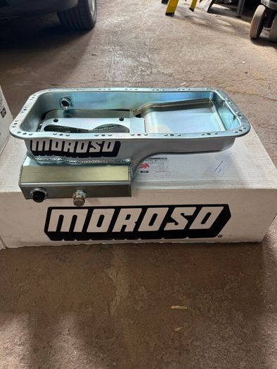 B-Series Moroso High capacity B-Series baffled sump