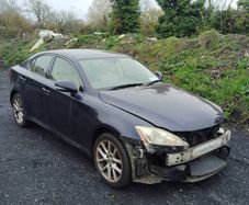 Breaking lexus is200d 2011