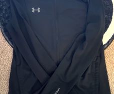 Under Armour Challenger Track Jacket Small Blacked Out