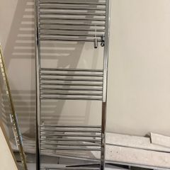 Towel Radiator including Valves