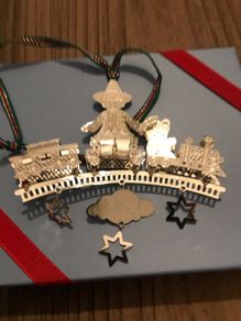7 Newbridge Christmas decorations