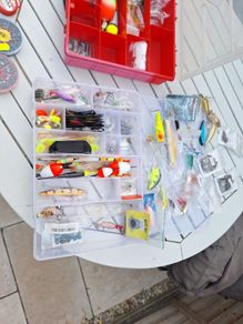 freshwater fishing gear