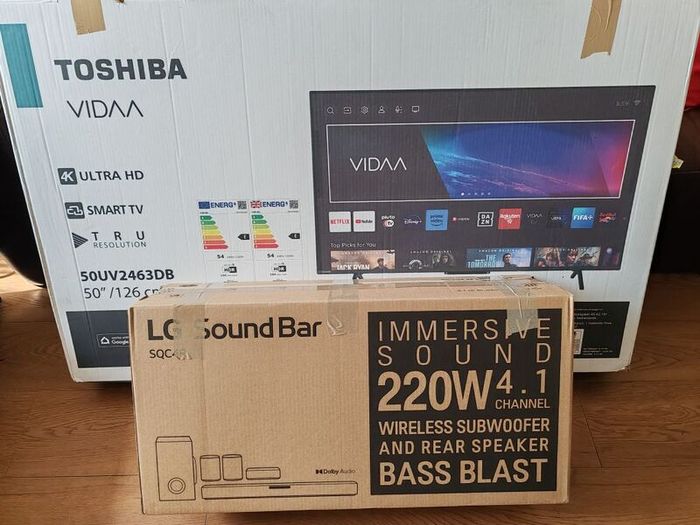 Toshiba 50 Inch 4K Ultra HD TV & LG Soundbar