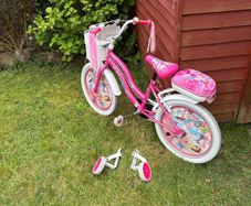 Girls bike