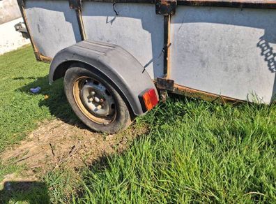 trailer 6ft-4ft