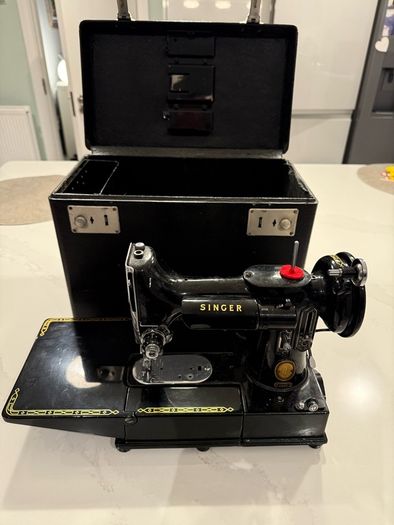 Singer Sewing 1954 model 222K