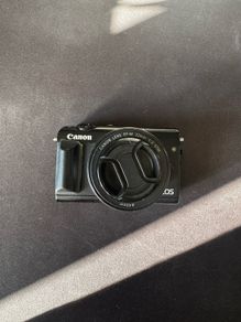 Canon m100