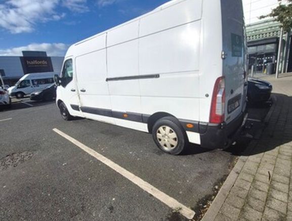 mick van/ collections deliverys anywhere north south