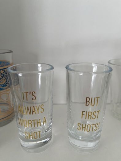 Selection of shot & mini glasses. Total 11 items. All in super condition.